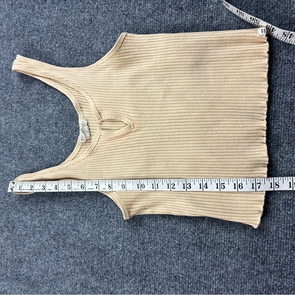 BILLABONG Women’s Ribbed Crop Tank Top cream colored V-Neck size: Large - Picture 6 of 7